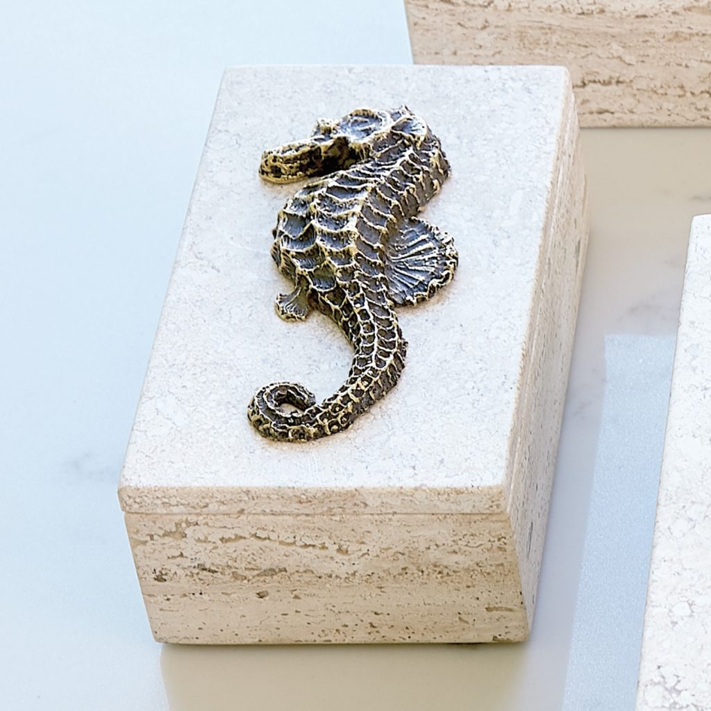 Seahorse Jewel Momento Box
