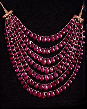 1000 ruby necklace